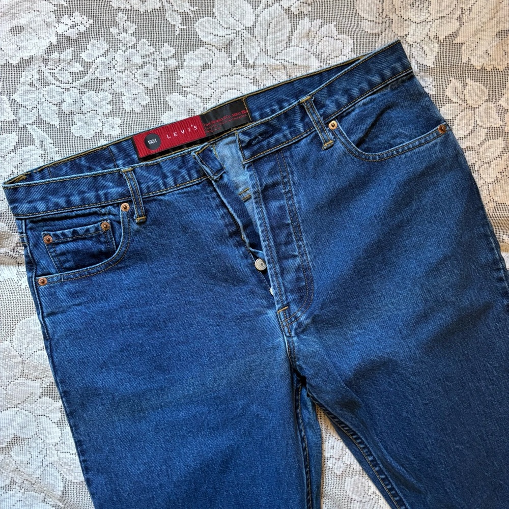 Levi's Men's Straight Blue Jeans - Picture 3 of 3